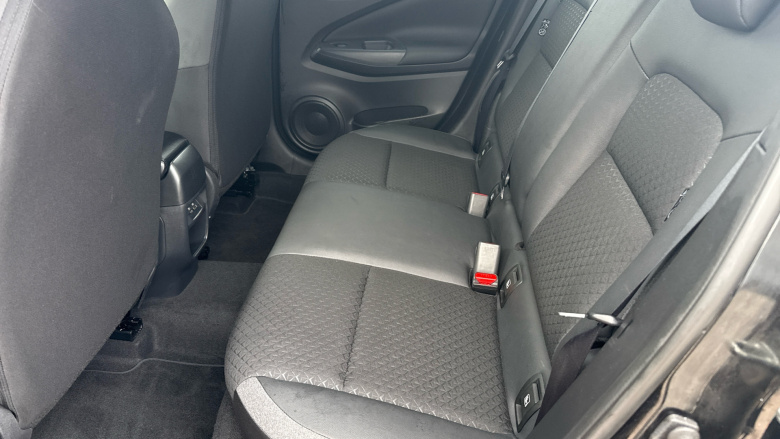 Nissan Juke 1.6 Hybrid N-Connecta 5dr Auto Hybrid Hatchback